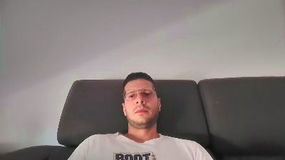 fender01 — вебкам-модель онлайн на cam4