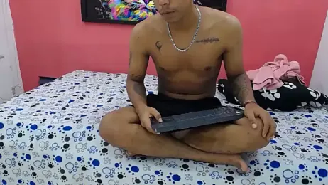 latinosninfomanos — Stripchat stream photo (Aug 2026)