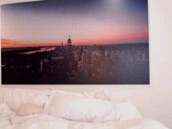 diione — Chaturbate stream photo (Mar 2026)