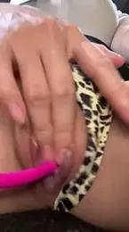 Nira-baobei — вебкам-модель онлайн на stripchat