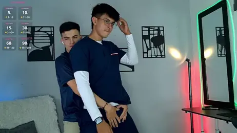 nico_pelusa — вебкам-модель онлайн на stripchat