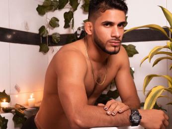 NicolasCollin — Livejasmin stream photo (Mar 2025)
