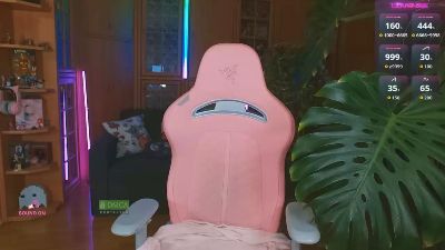 LunaNicole — Cam4 stream photo (Apr 2026)