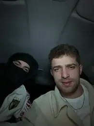Um72727 — вебкам-модель онлайн на stripchat