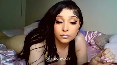 bambibarbi — вебкам-модель онлайн на stripchat