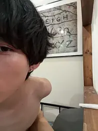 nlxq_ll — вебкам-модель онлайн на stripchat
