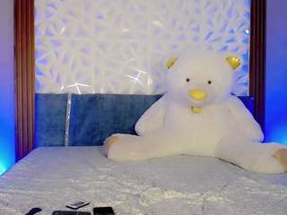 mia-alejandraa — Camsoda stream photo (Aug 2026)
