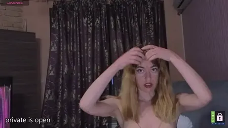 melianamuse — Stripchat stream photo (May 2026)
