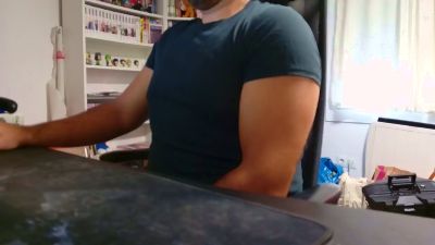maximoplaser — вебкам-модель онлайн на cam4