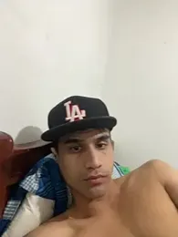 Camachito332 — Stripchat stream photo (Mar 2026)