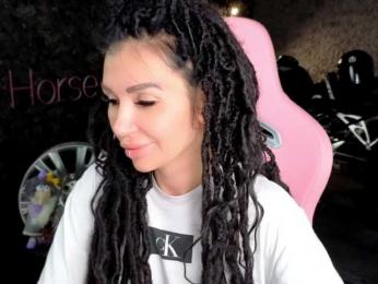 -BABAYAGA- — Bongacams stream photo (Jul 2026)