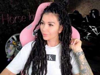-BABAYAGA- — Bongacams stream photo (Jul 2026)