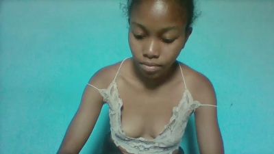 Annieste — Cam4 stream photo (Jun 2026)