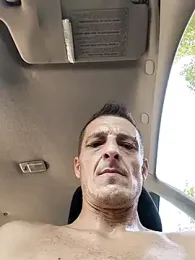 Artistek — Stripchat stream photo (Aug 2026)