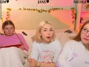 _ramune_ — Chaturbate stream photo (Apr 2026)