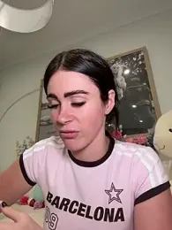 aus_queen — вебкам-модель онлайн на stripchat