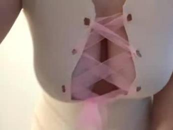 flirttwins — Chaturbate stream photo (Apr 2026)