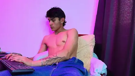 Bastian_wolf_ — Stripchat stream photo (May 2025)