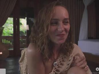 ohmymojo — вебкам-модель онлайн на chaturbate