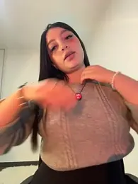 -Lorelain- — вебкам-модель онлайн на stripchat