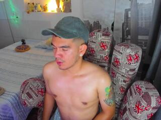 Demian Naughty — Flirt4free stream photo (Aug 2026)