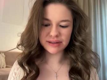 tokyo_blomm — вебкам-модель онлайн на chaturbate