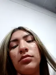 Sharyt_Naughty — Stripchat stream photo (Jul 2025)