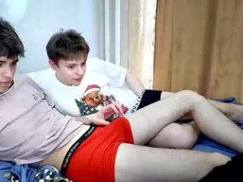 dimamozaev400 — вебкам-модель онлайн на chaturbate