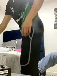 apoloruso — Stripchat stream photo (Oct 2025)