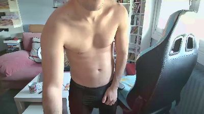 Yerele — Cam4 stream photo (Apr 2026)