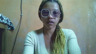 laylah22 — Cam4 stream photo (Jul 2025)