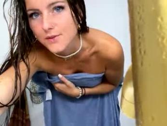 giulianaocean — Chaturbate stream photo (Apr 2026)