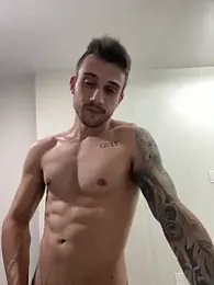 carvalhofelipe — вебкам-модель онлайн на stripchat