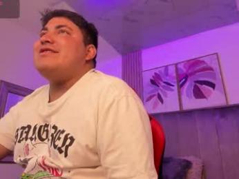 cloe_x_billy — вебкам-модель онлайн на chaturbate