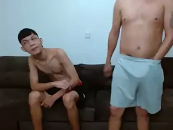 secret-in-the-mountain — Stripchat stream photo (Jun 2026)
