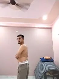 horny_purush — Stripchat stream photo (Feb 2026)