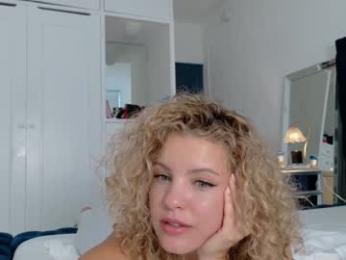 theislandgirl — Chaturbate stream photo (Apr 2026)