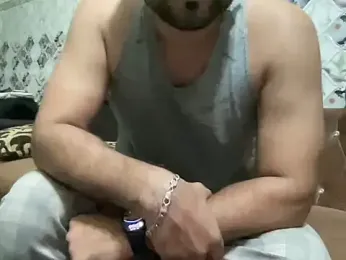 hunkboy09 — вебкам-модель онлайн на stripchat