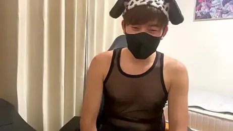 yuu_72 — вебкам-модель онлайн на stripchat