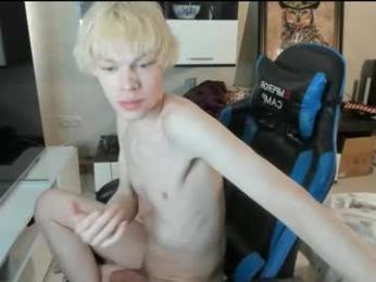 tuz94 — Chaturbate stream photo (Mar 2026)