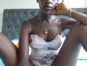 Melanin-cutie — Bongacams profile photo