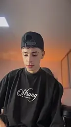 Sebastian_Reed — Stripchat stream photo (Mar 2026)