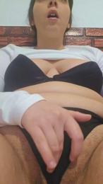 Chia562002 — вебкам-модель онлайн на cam4