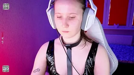 mon_lola — Stripchat stream photo (Apr 2026)