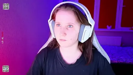 mon_lola — Stripchat stream photo (Apr 2026)