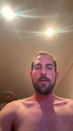 MorenoSamuel — вебкам-модель онлайн на cam4