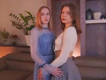 laelneizer — вебкам-модель онлайн на chaturbate