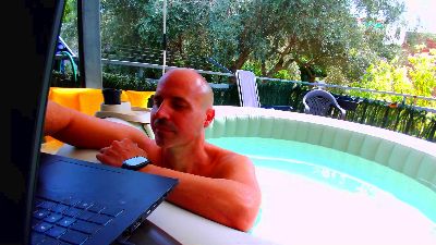 LosVICIOSdeALEX — вебкам-модель онлайн на cam4