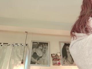 Selena Rossi — вебкам-модель онлайн на flirt4free