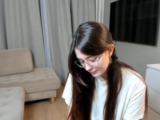 adellanaecker — Camsoda stream photo (Apr 2026)